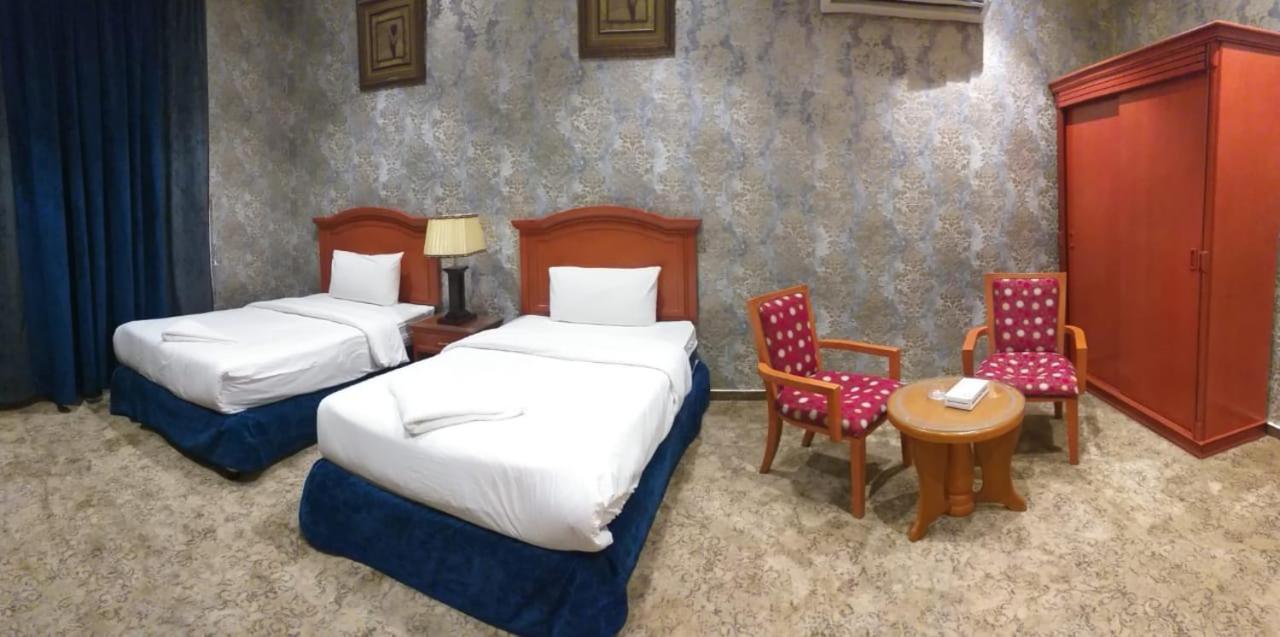 Qasr Al Khalij Hotel 利雅德 外观 照片